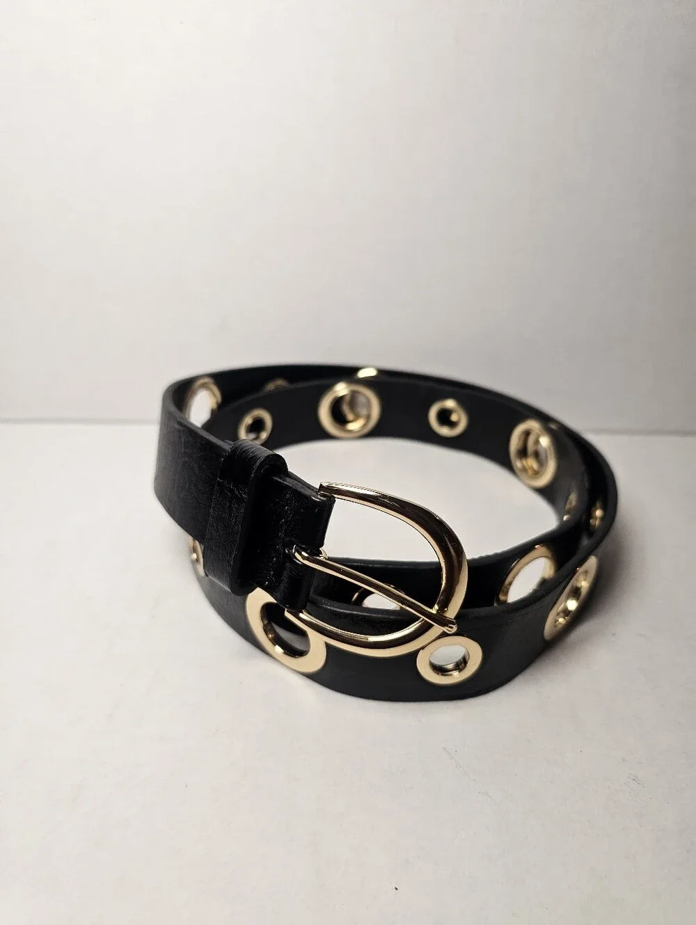 Topshop Black Leather Grommet Belt with Gold Buckle Size XS/S Womens
